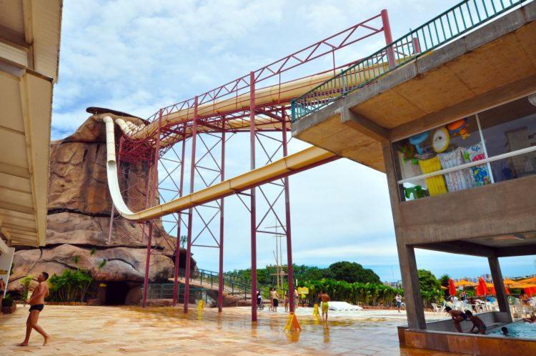 Piazza Diroma Acqua Park Hotel Caldas Novas Ngoại thất bức ảnh